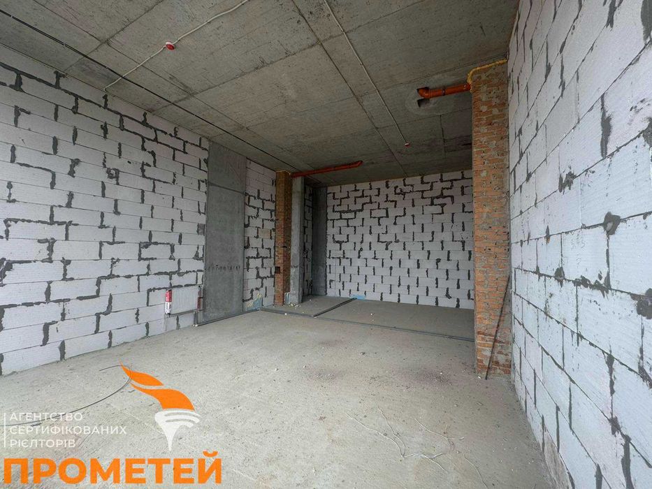 Продаж комерційного приміщення а ЖК Кельце