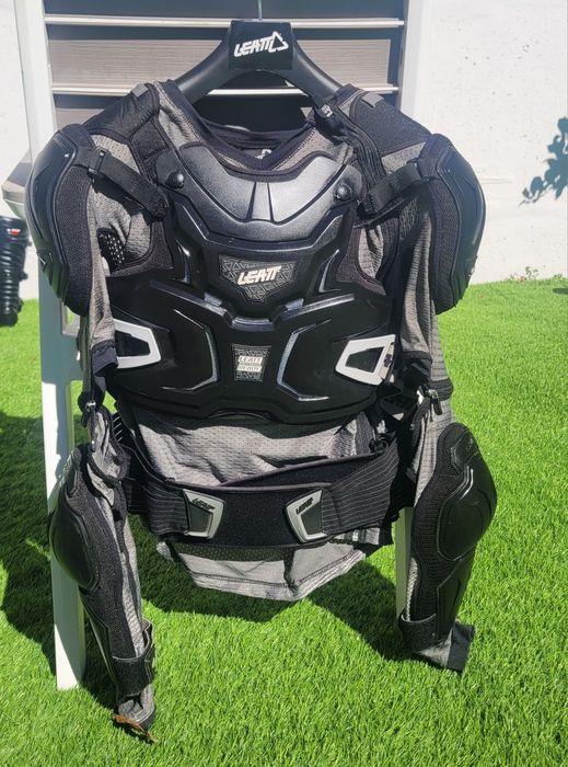 Colete integral LEATT BRACE 5.5