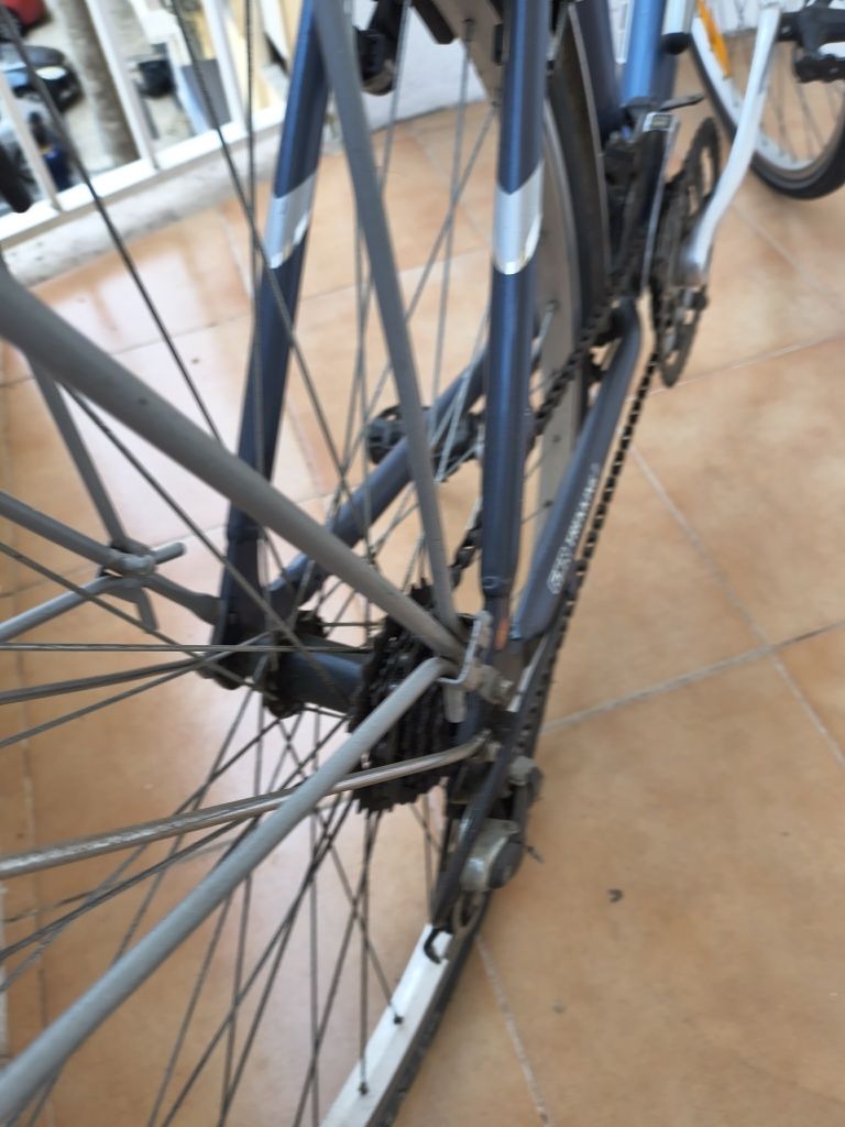 Bicicleta city Giant ótimo estado