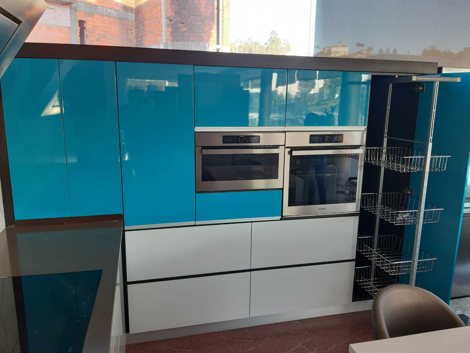 COZINHA completa com mesa + cadeiras - NOVA