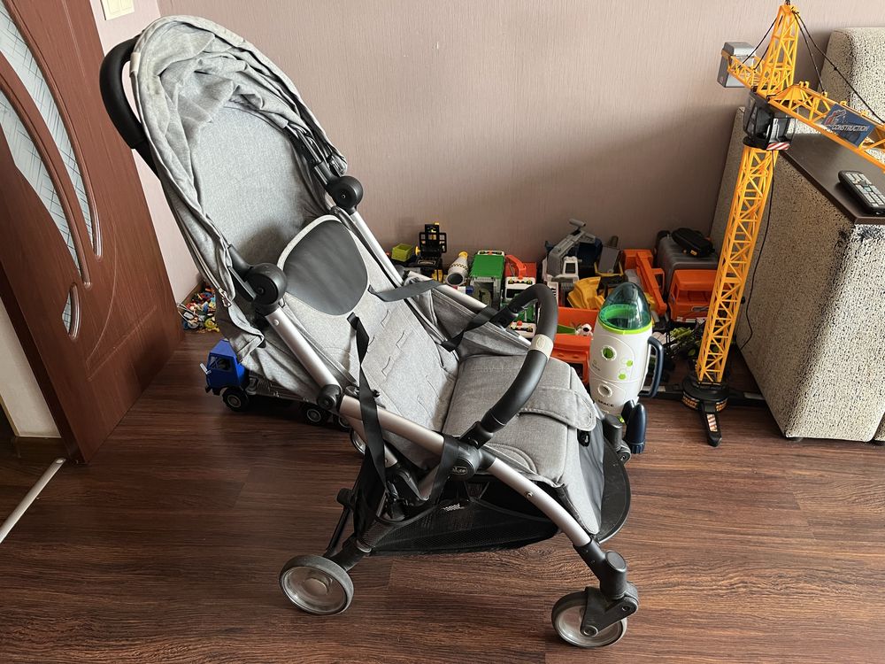 Коляска Chicco Goody plus