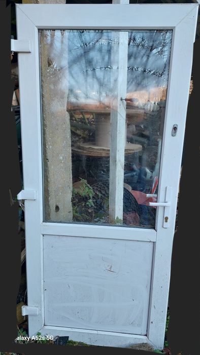 Drzwi pcv zewnętrzne przeszklone ościeżnica 98 x 205