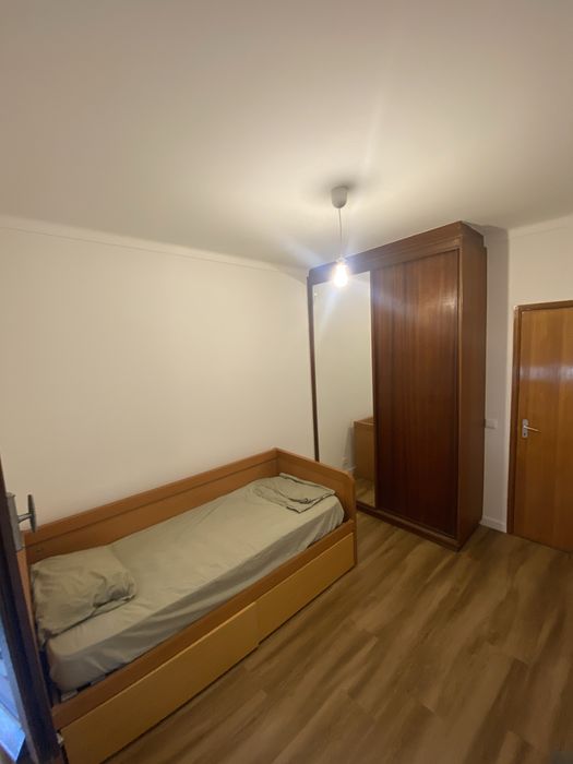 Quarto para casal 500€ despesas incluidas (nao é necessario calção)