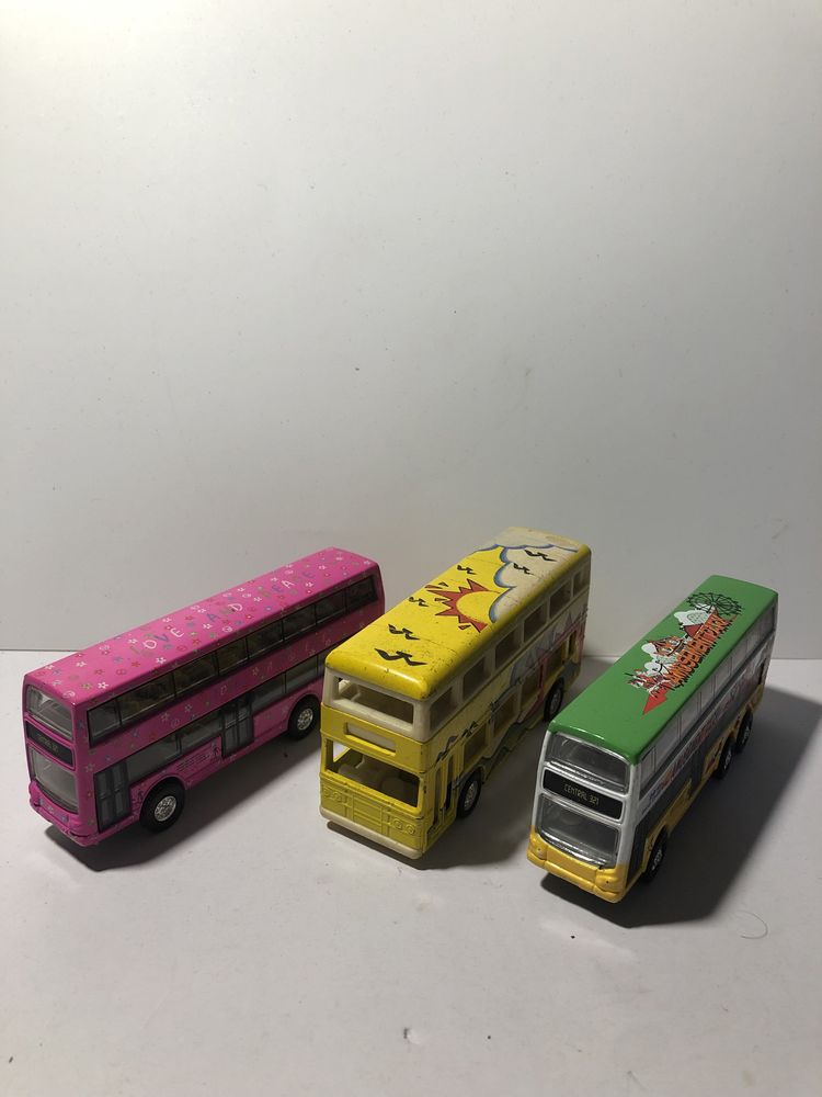 Autocarros miniatura