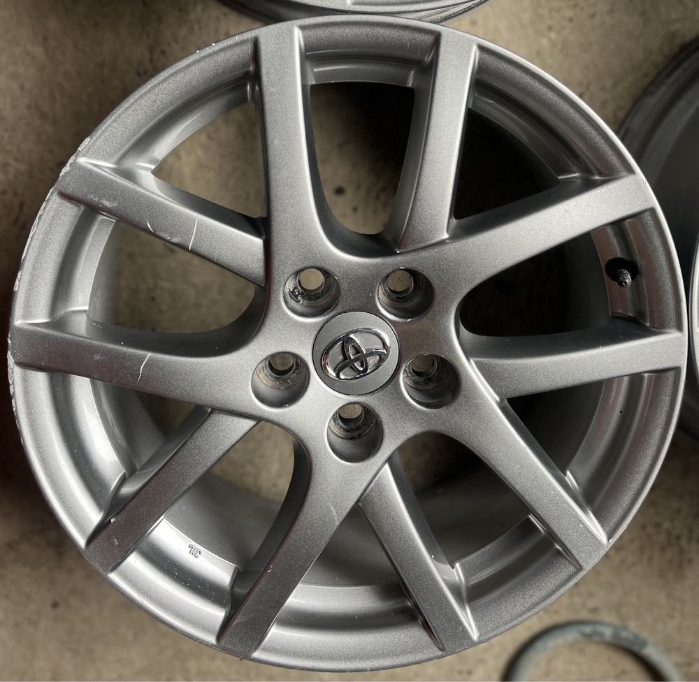 Диски Toyota RAV 4 Verso R 17 5 114,3 Avensis Corolla