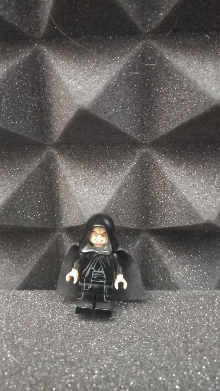 Lego figurka palpatina