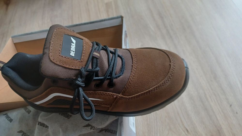 Buty Dedra nowe .