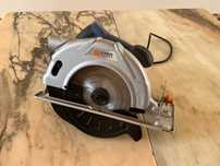 Serra Circular Dexter IC1300CS – Potente e Precisa!