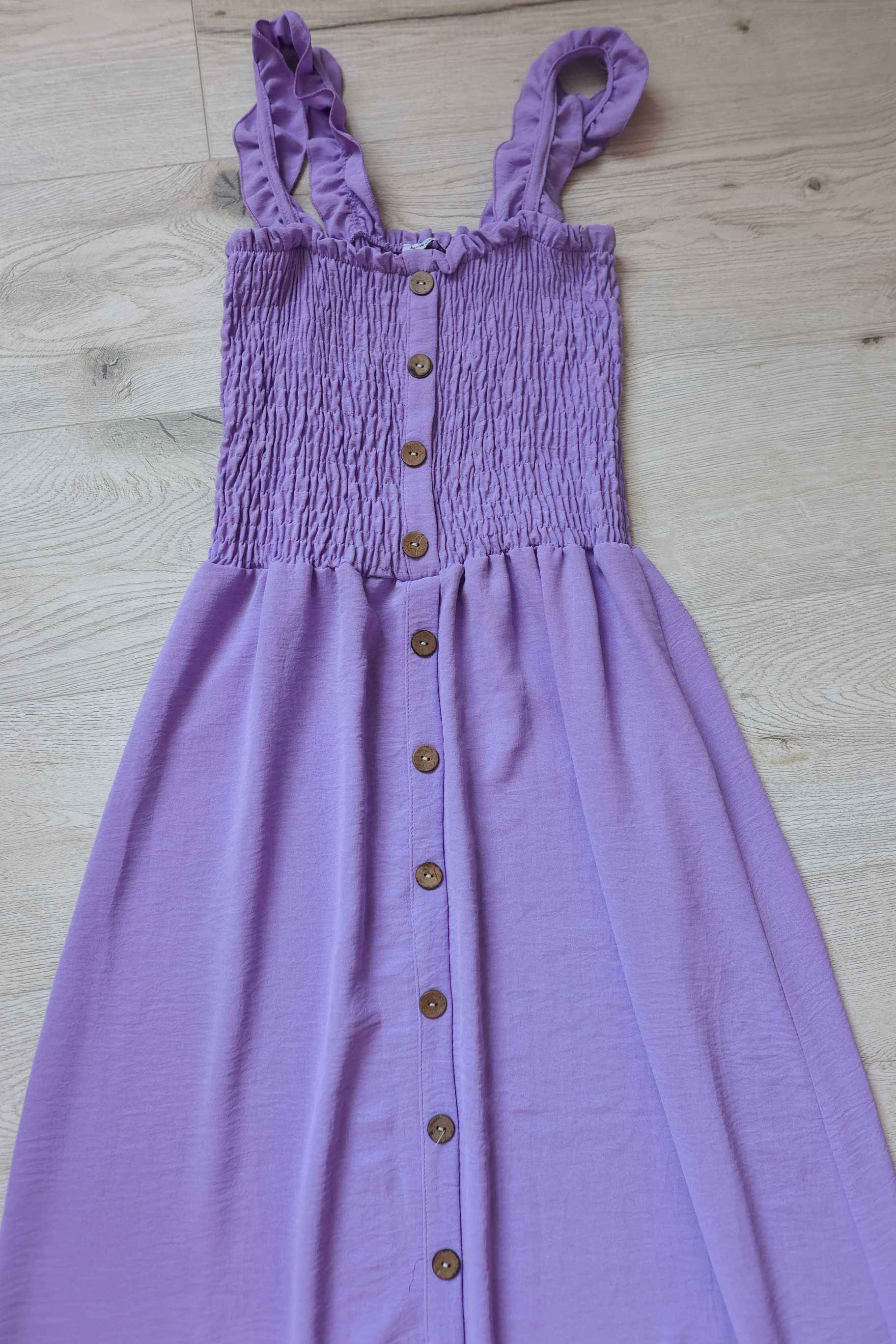Fioletowa sukienka z guzikami maxi M New Collection