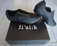Sapatos Fisik tempo 43