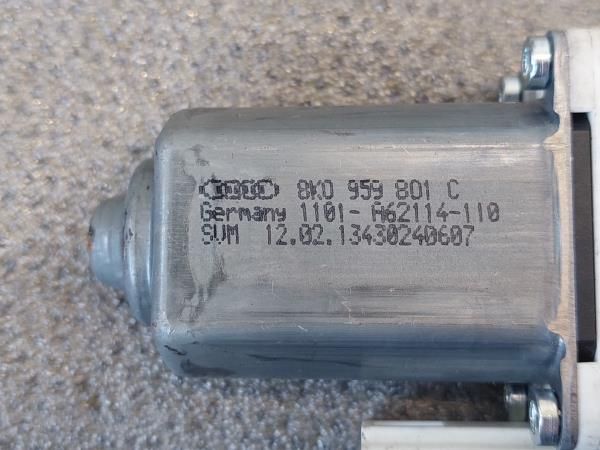 Elevador vidros frente esquerdo AUDI A1 Sportback (8XA, 8XF)