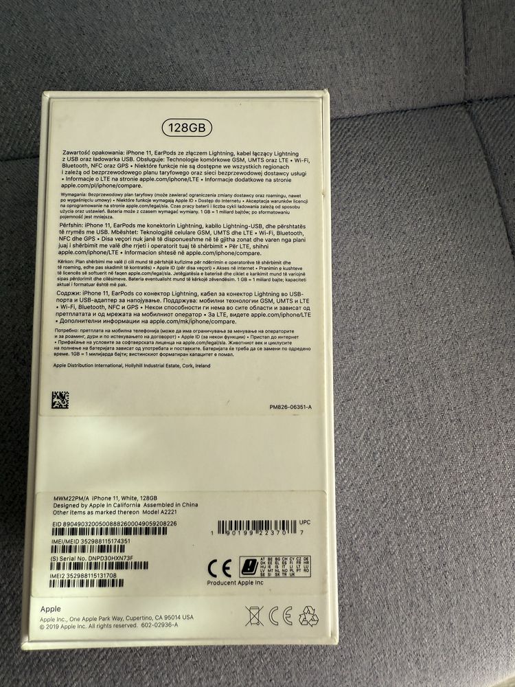 Iphone 11. 128 GB , stan idealny