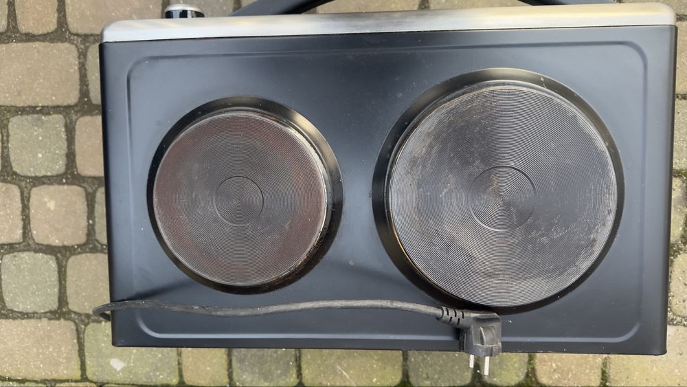 Piekarnik elektryczny Sencor z płytą grzewczą