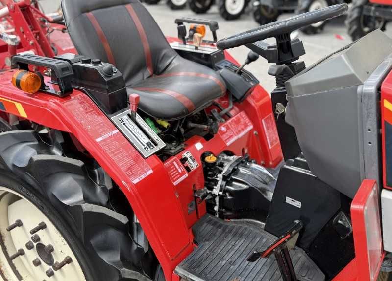 Японський мінітрактор YANMAR F175 + фреза