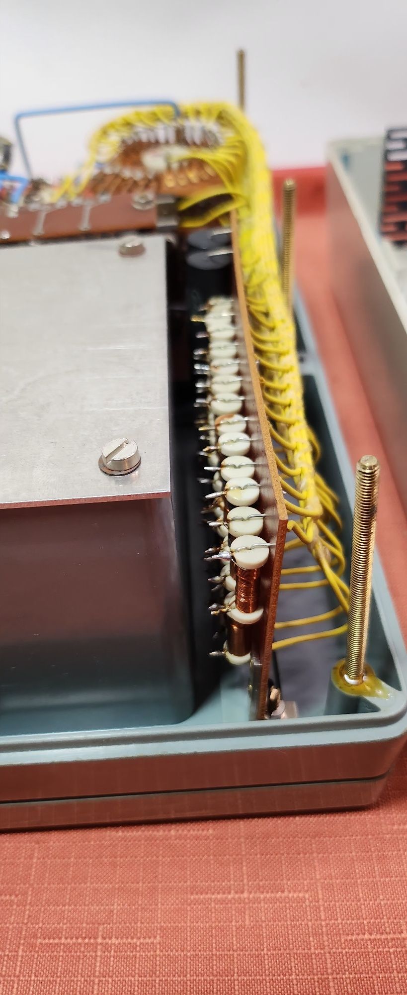 Zabytkowy miernik Goerz Electro, model 2443 41