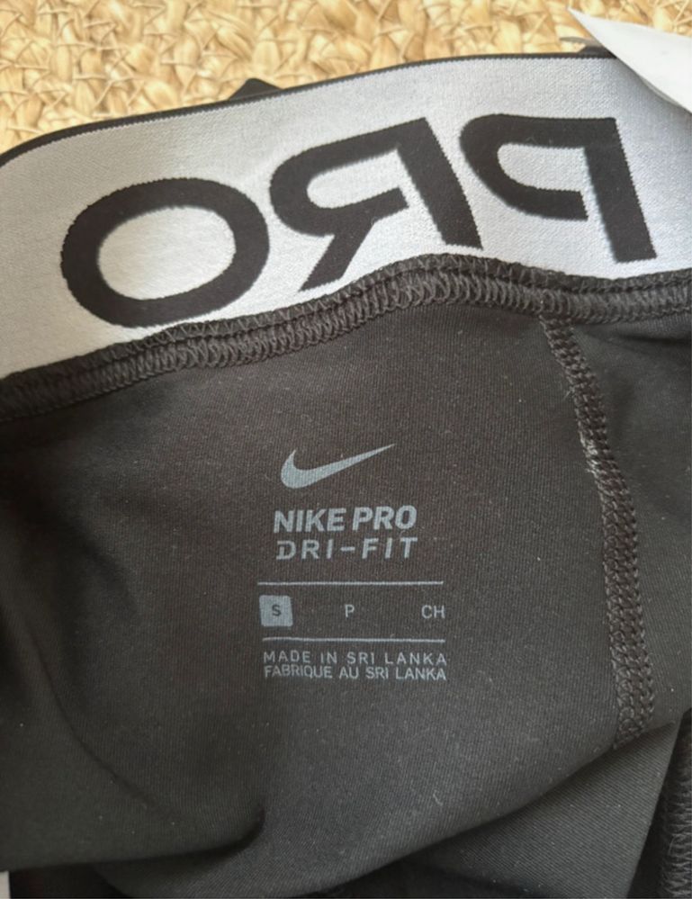Nike Pro szorty spodenki damskie  czarne guma S