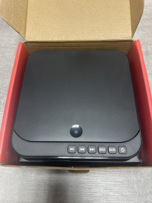 Odtwarzacz mini DVD md115b nowy z pilotem