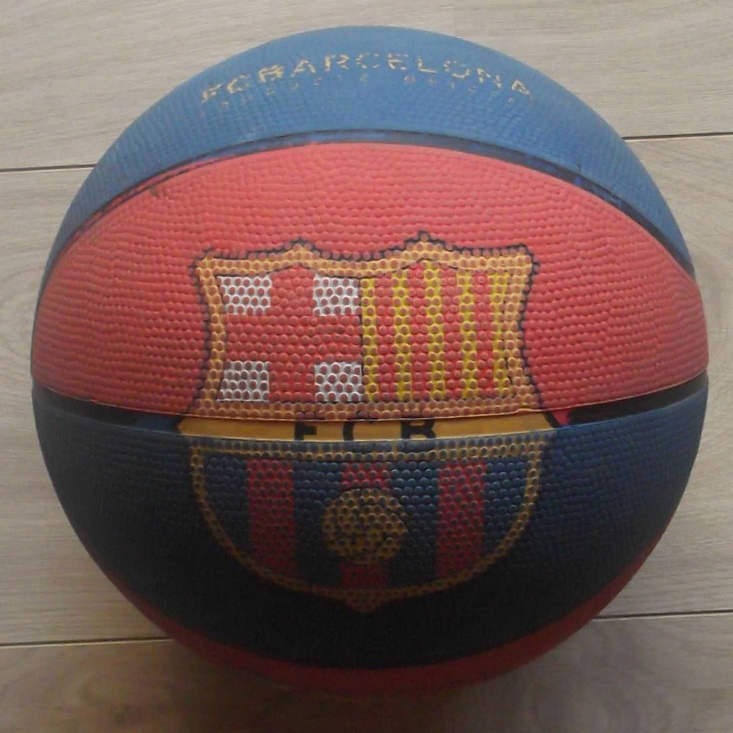 Bolas de Futebol/Basquetebol/Voleibol