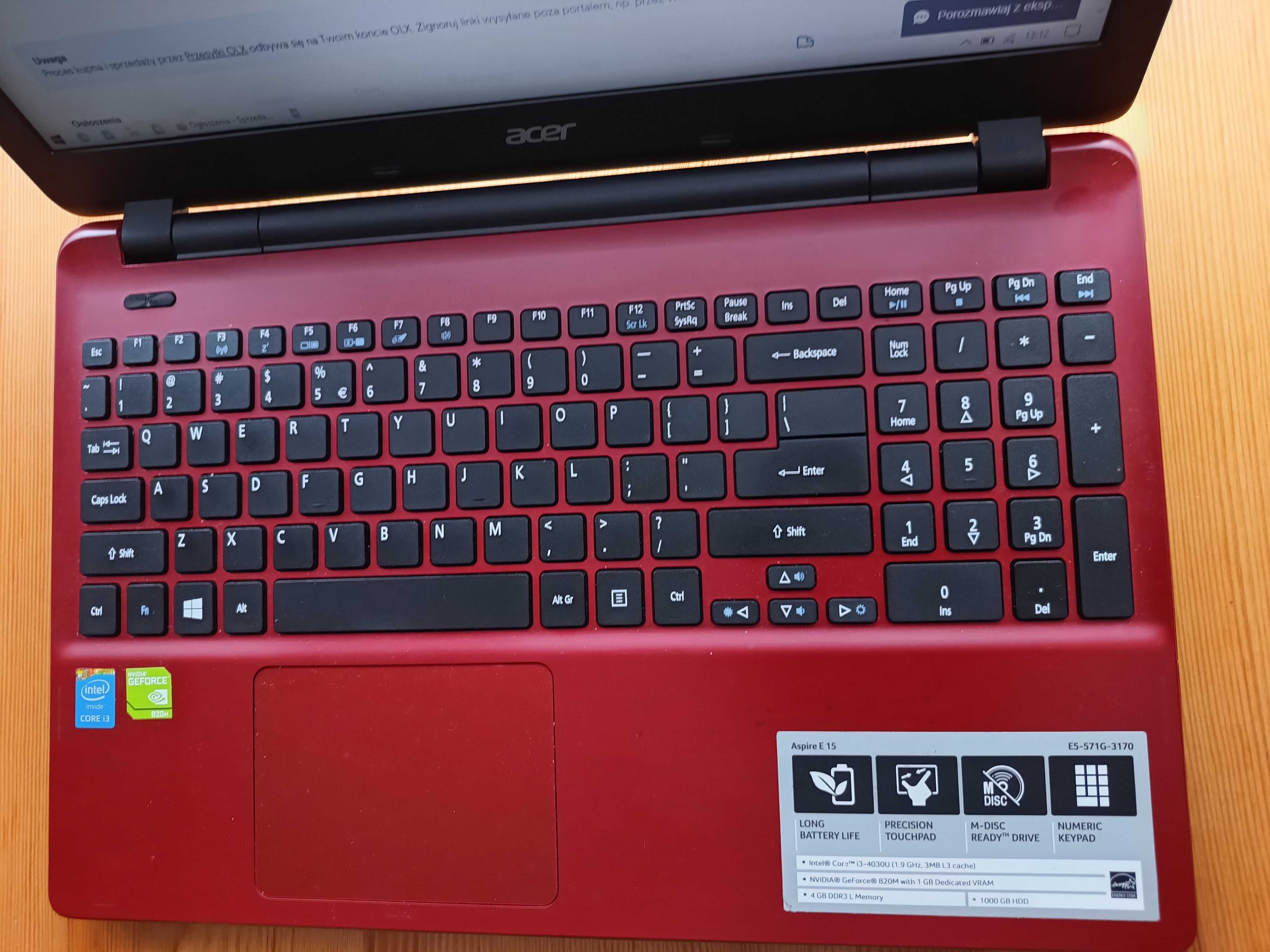 Acer Aspire E5-571G i3-4005U 4GB 1TB 820M W8.1 (czerwony)