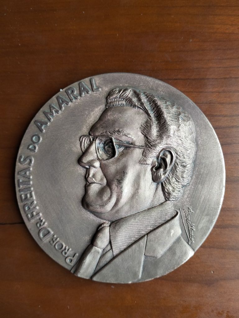 Medalha em bronze Freitas do Amaral/CDS