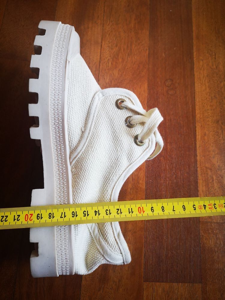 Buty damskie sneakersy trampki rozmiar 39 beżowe
