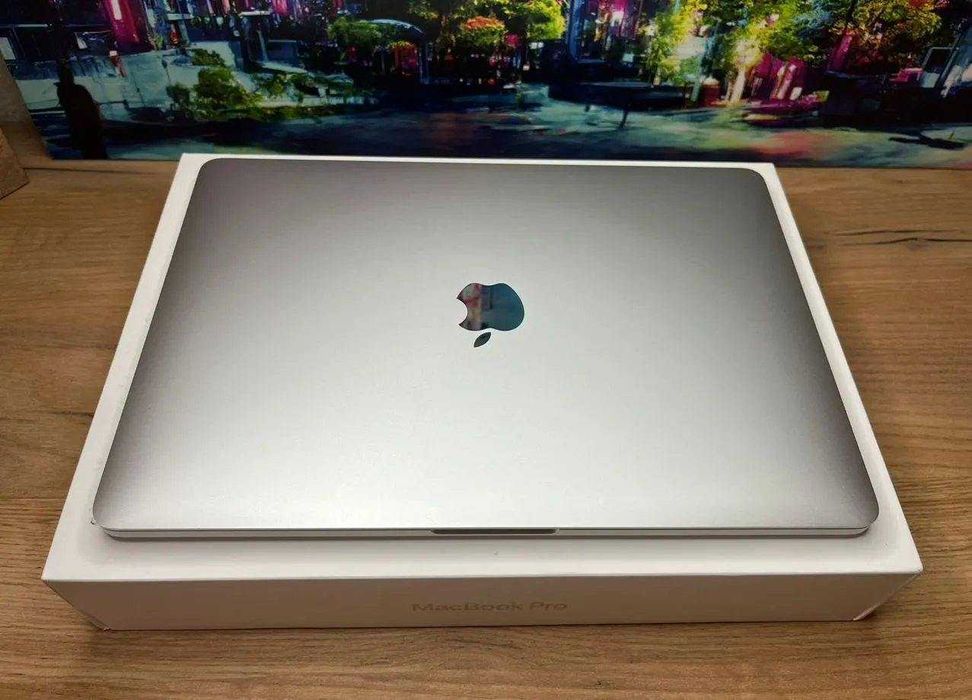 Macbook pro 13 m1 16gb 512gb