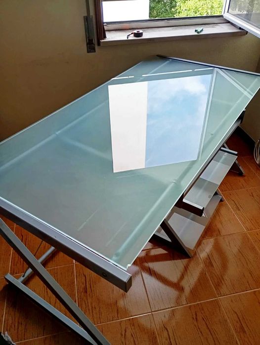 Conjunto Secretária de Estúdio + Mesa-Estante