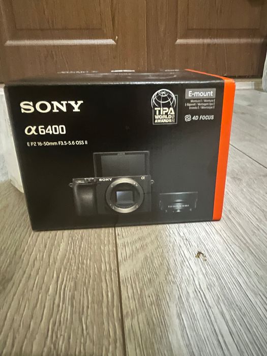 Новий/пломбою/Бездзеркальний
фотоапарат
Sony A6400 + 16-50mm f/3,5-5,6