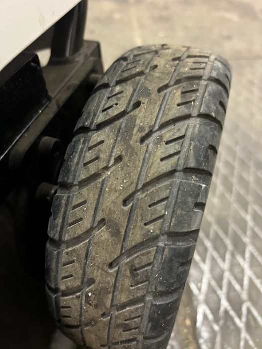 Meyra мобільне крісло електро