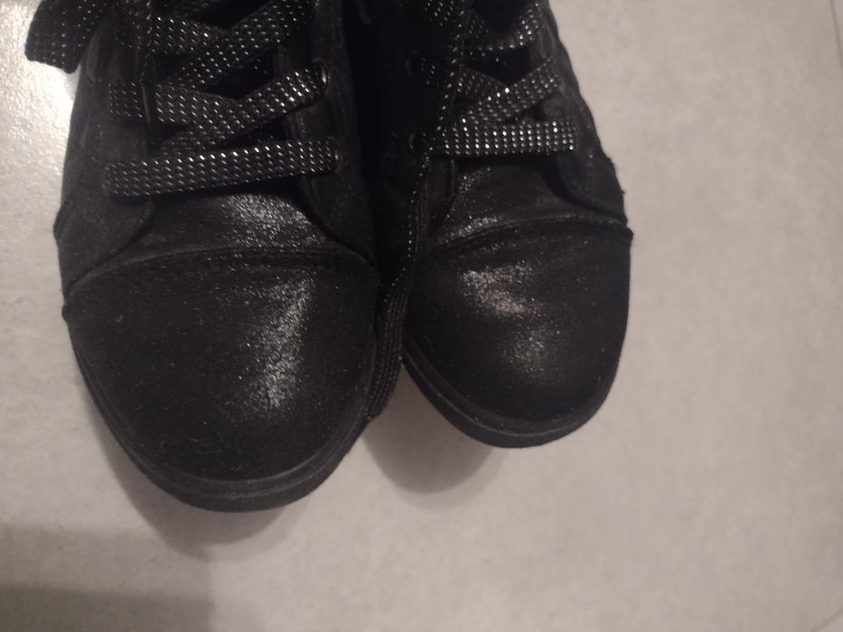 Nowe Buty czarne błyszczące r 36