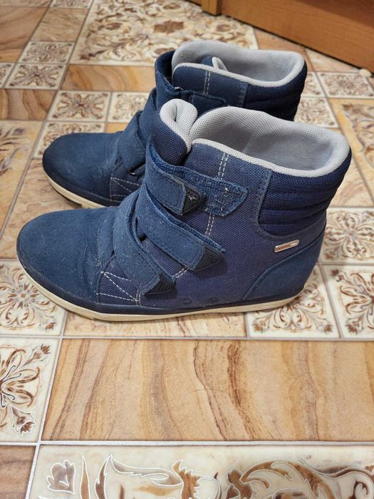 Подарую чобітки Reima, 33 розмір, на осінь чи теплу зиму, лише НП