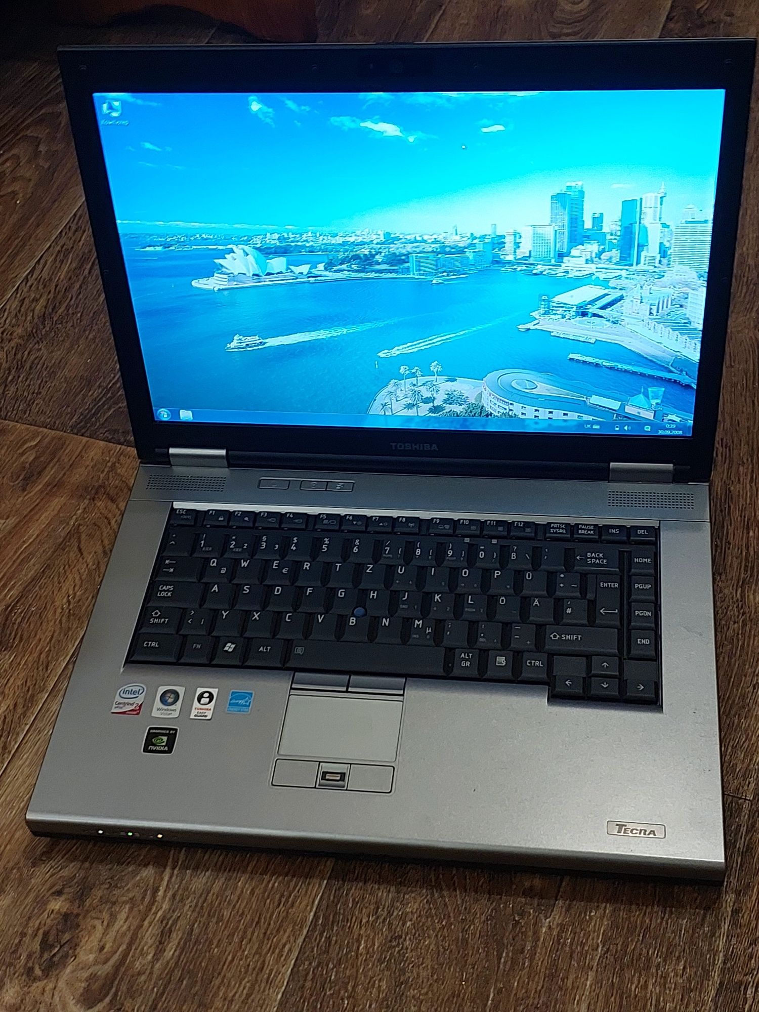 Ноутбук Toshiba Tecra S10-101 15" Intel Core 2 Duo P8400 2.26 ГГц 512