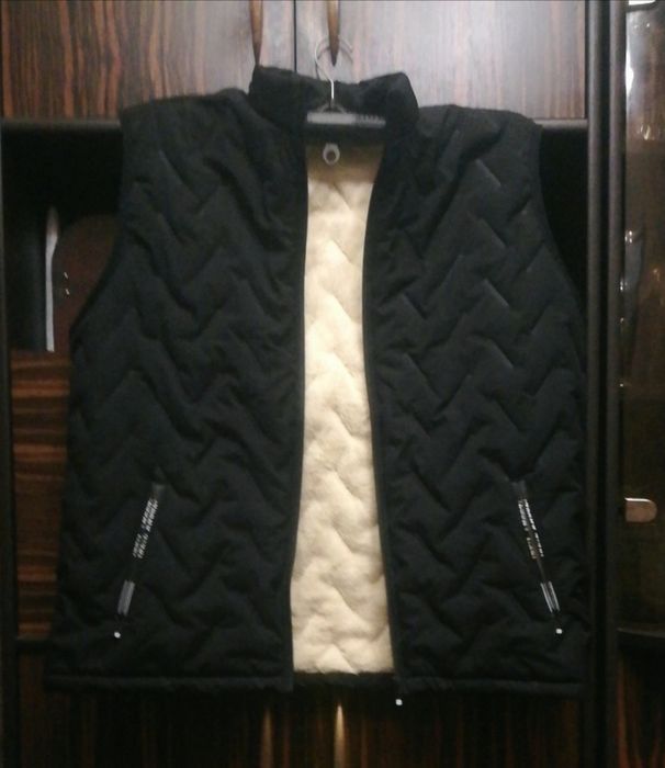 Жилетка муж., р. 50