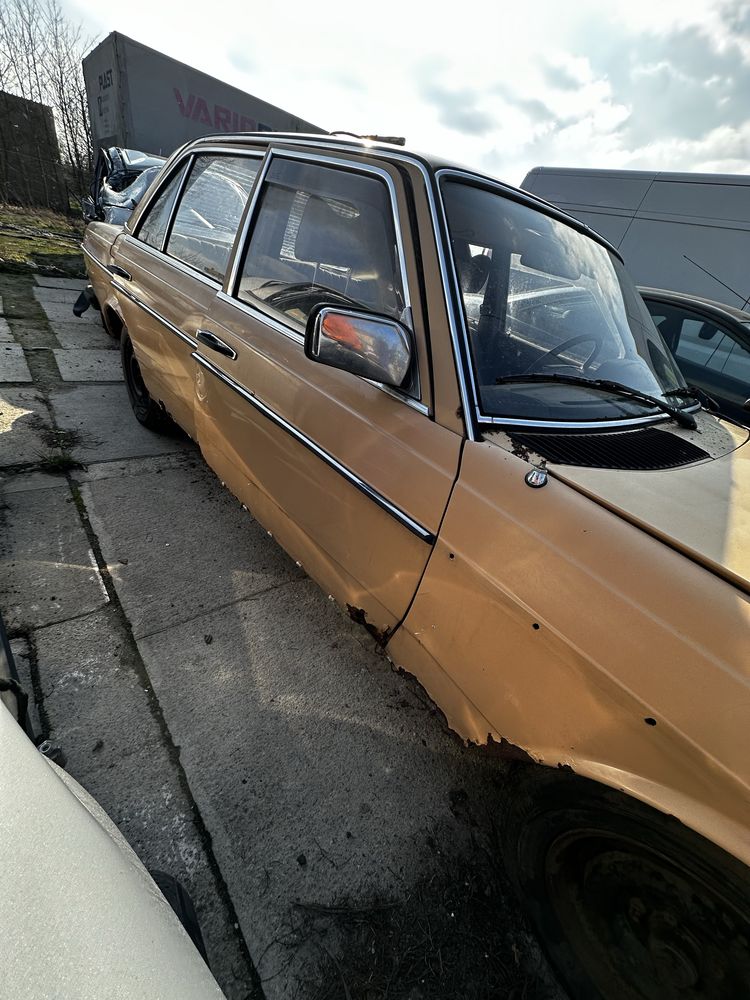 Mercedes W123 2.4 Diesel na części wszystkie części