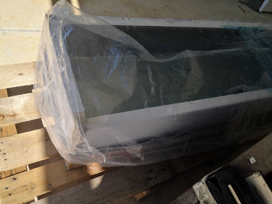 Vitrine refrigerada de ingredientes