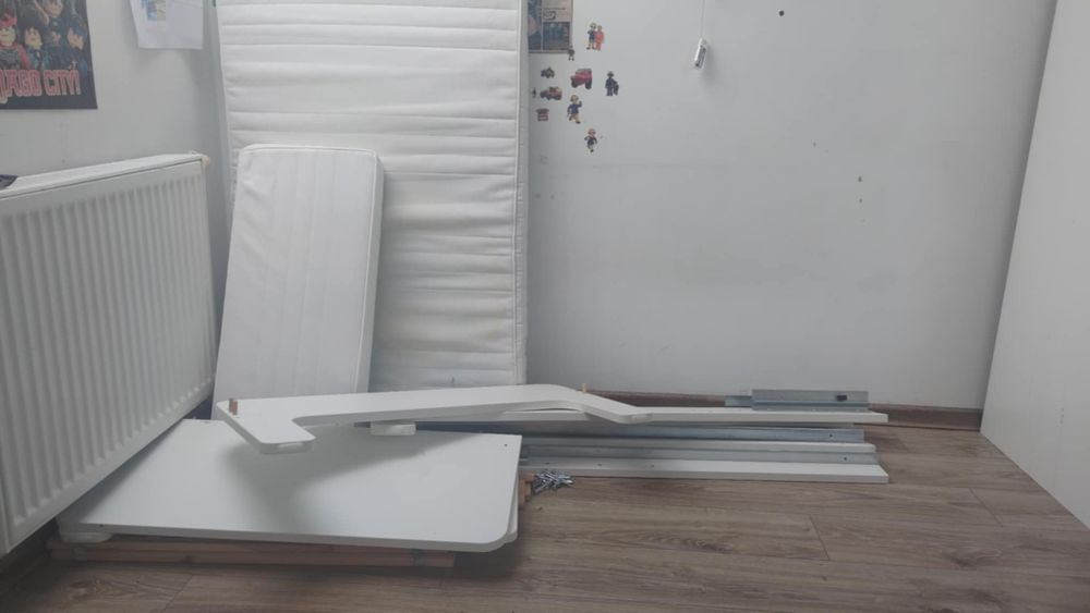 Łóżko z materacem ikea