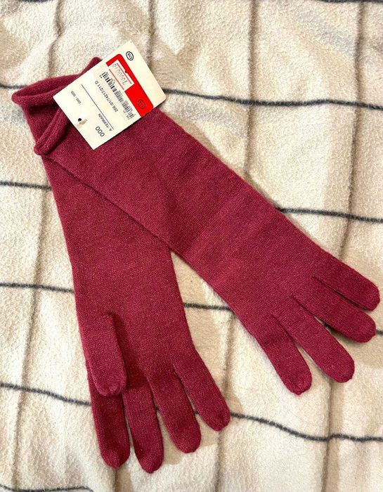 Довгі та теплі жіночі рукавички C&A