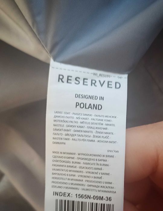 szary płaszcz ,  Reserved , idealny na zimnie bądź chłodne dni