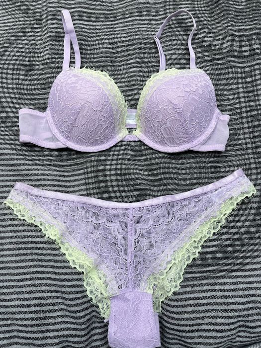 Komplet biustonosz, majtki Primark fioletowy 75A S koronkowy