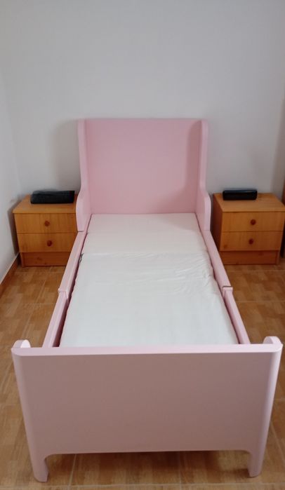 Cama de bébé / criança / adolescente + colchão