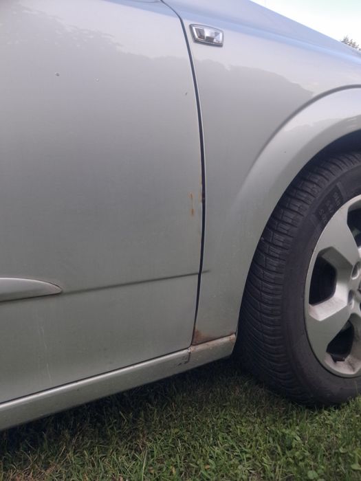 Opel Astra H GTC 2005 1.6 benzyna
