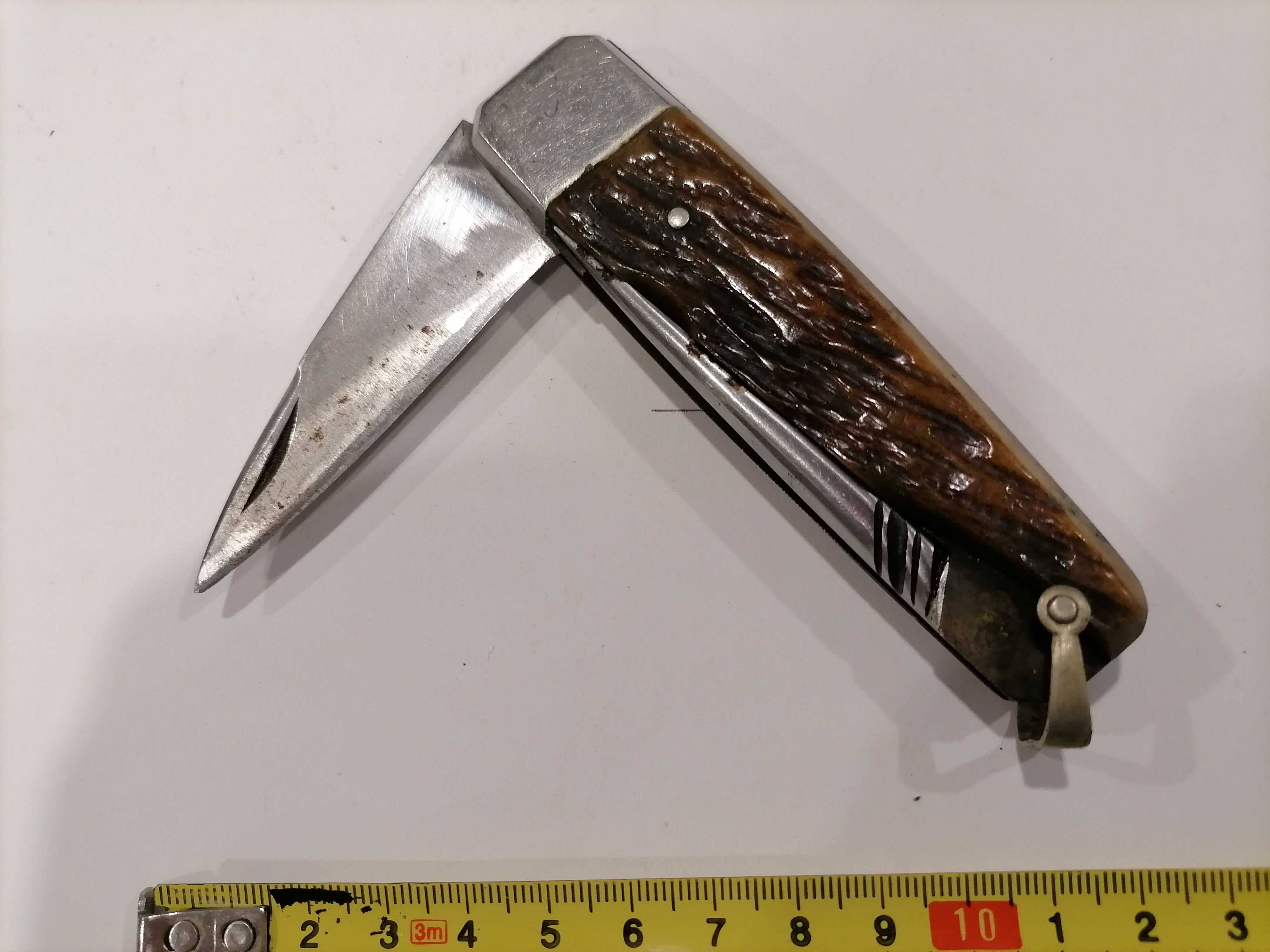 Canivete de Coleção c/Tira Nós-Marca /Material Cabo a Identificar
