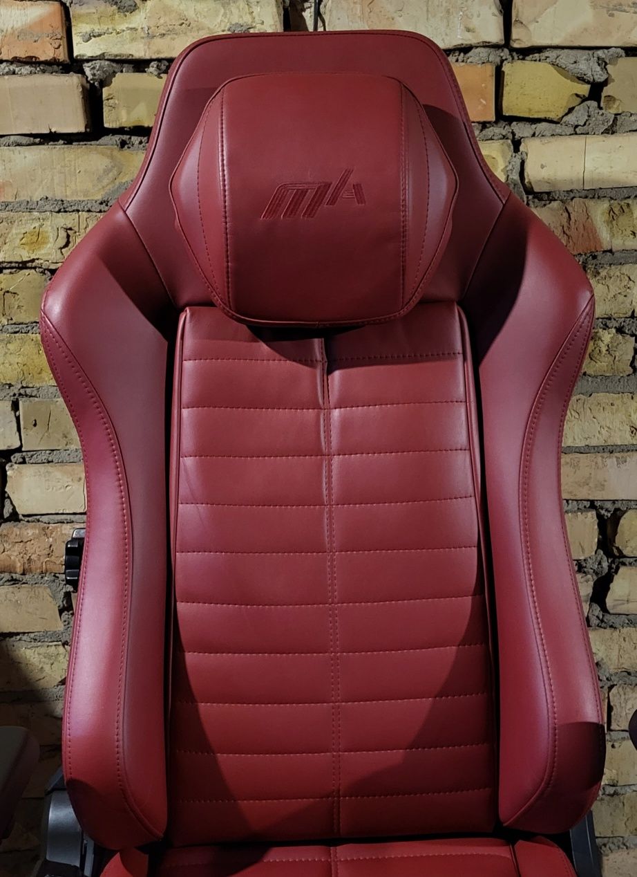 Игровые кресла DxRacer серия Master Max