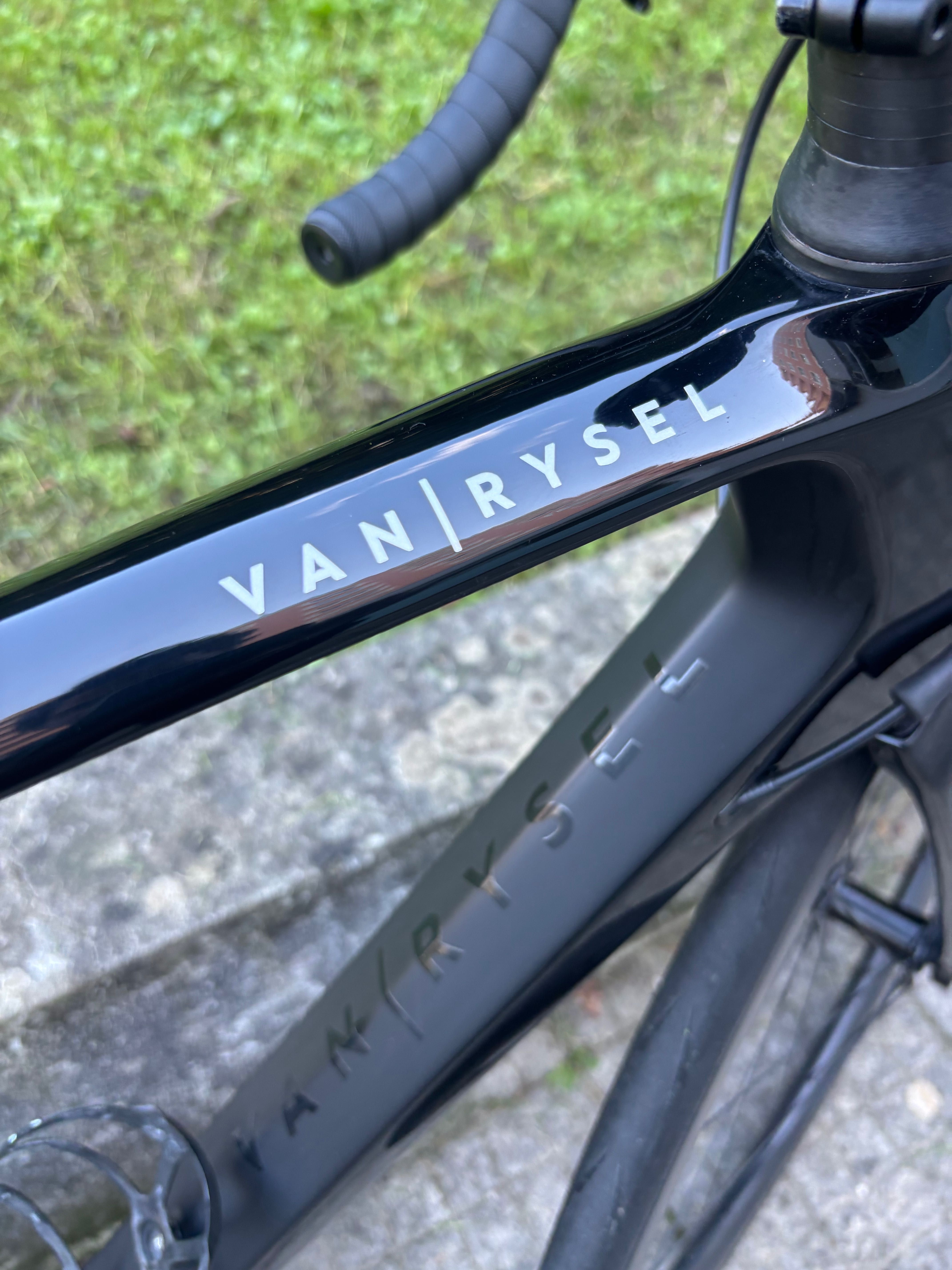 Van Rysel EDR CF M + rodas & espigão carbono