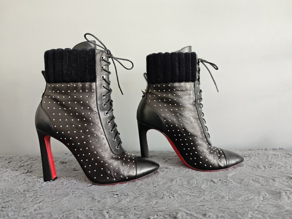 Christian Louboutin Leather Ankle Heels Boots
Leather Stud