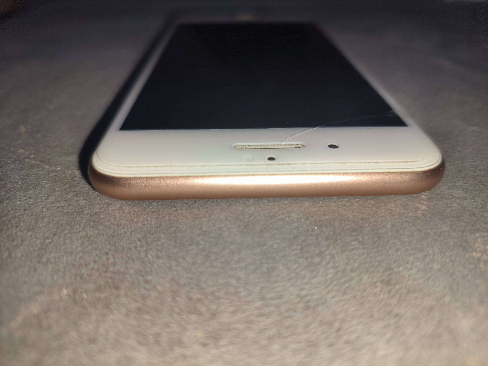 iPhone 8plus gold  128gb