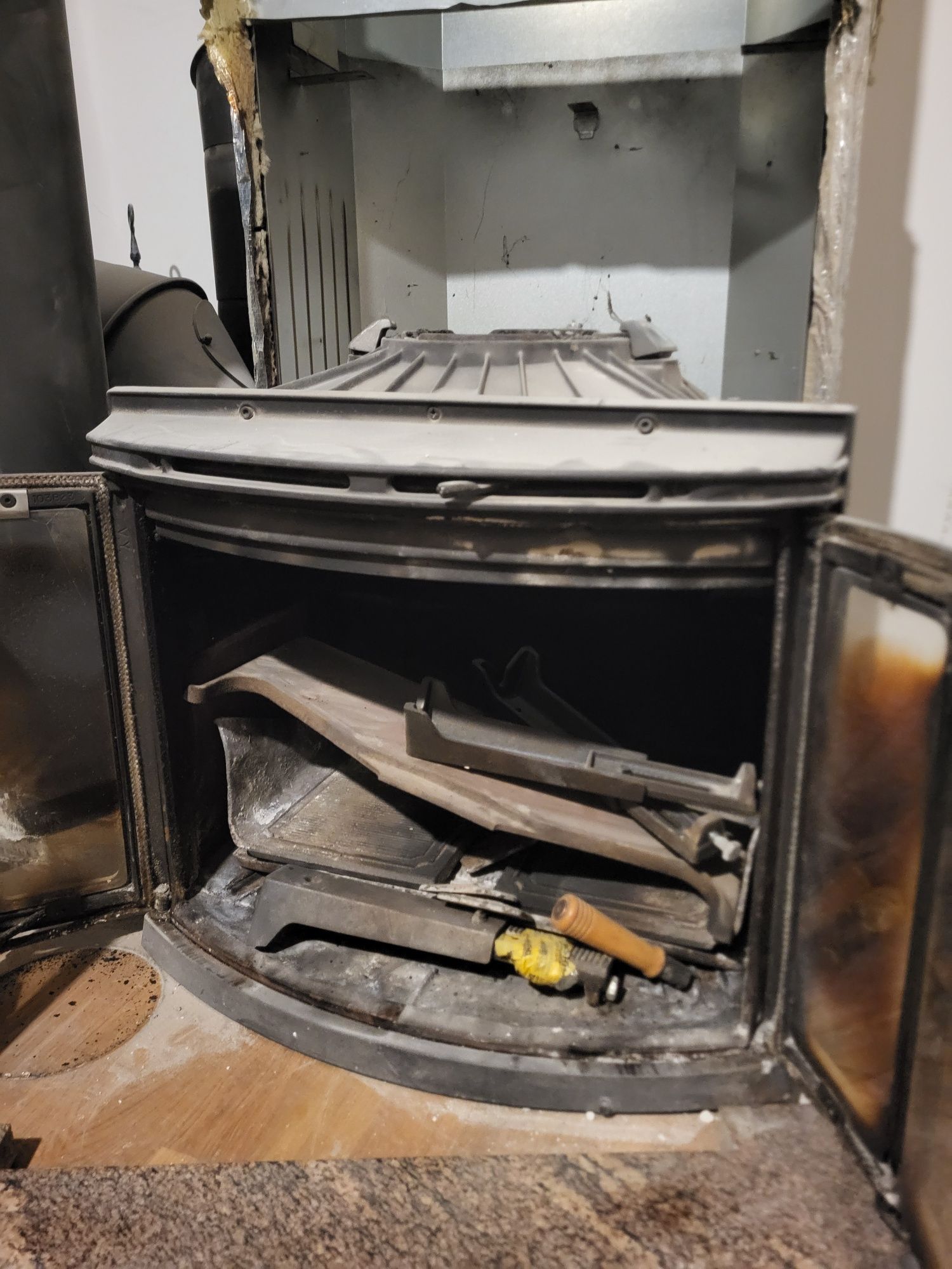 JOTUL 80 RH Harmony z osprzętem zabudową i gratisami!