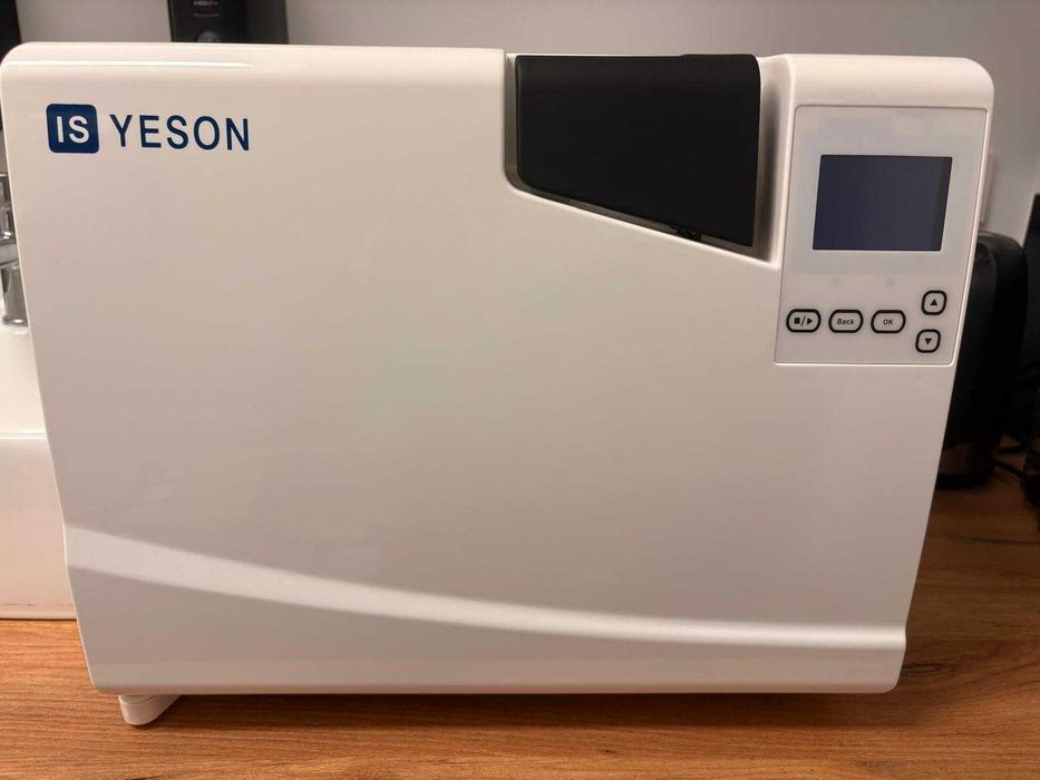 NOWY Autoklaw YESON LED 2 generacja. kl. B 8L z drukarką