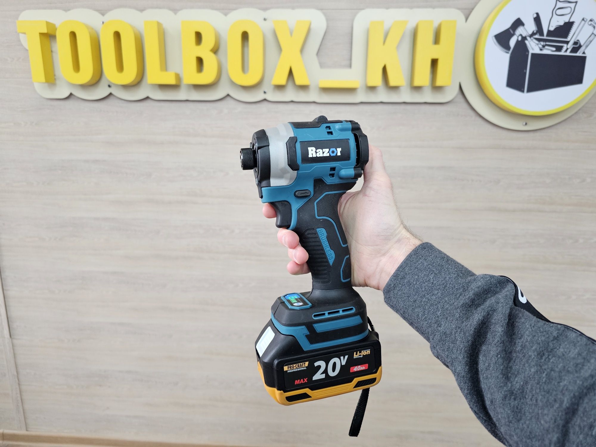 Імпакт Винтоверт Безщітковий 280Нм Razor (акб макіта procraft)