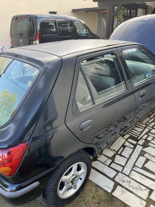 Mazda 121 1.25 gasolina